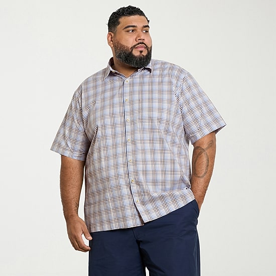 Van Heusen Originals Mens Short Sleeve Regular Fit Wrinkle Free Big and Tall Button-Down Shirt