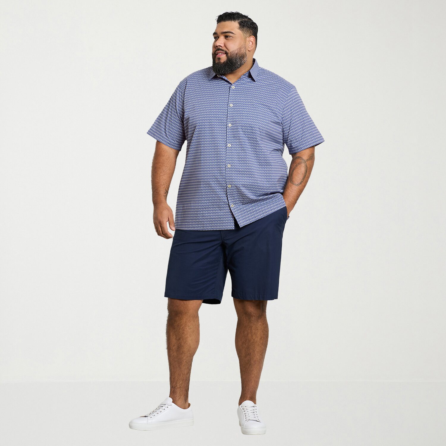 Van Heusen Originals Mens Short Sleeve Regular Fit Wrinkle Free Big and Tall Button-Down Shirt