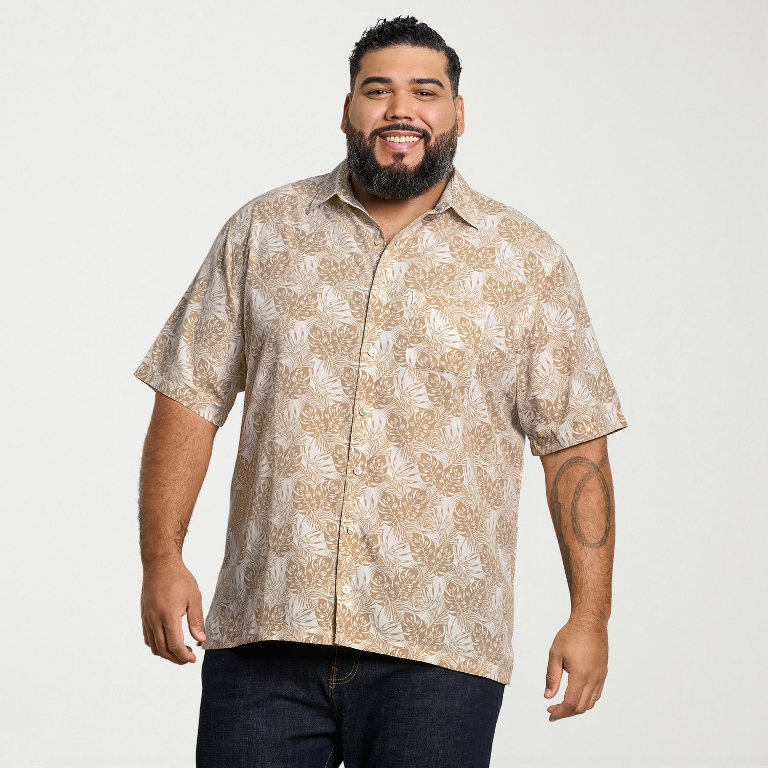 Van Heusen Weekend Mens Short Sleeve Big and Tall Camp Shirt