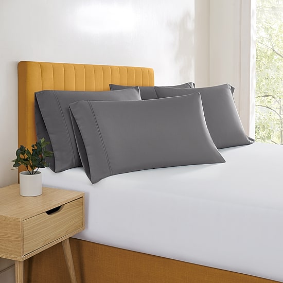 Simmons Essential Solid Pillowcase