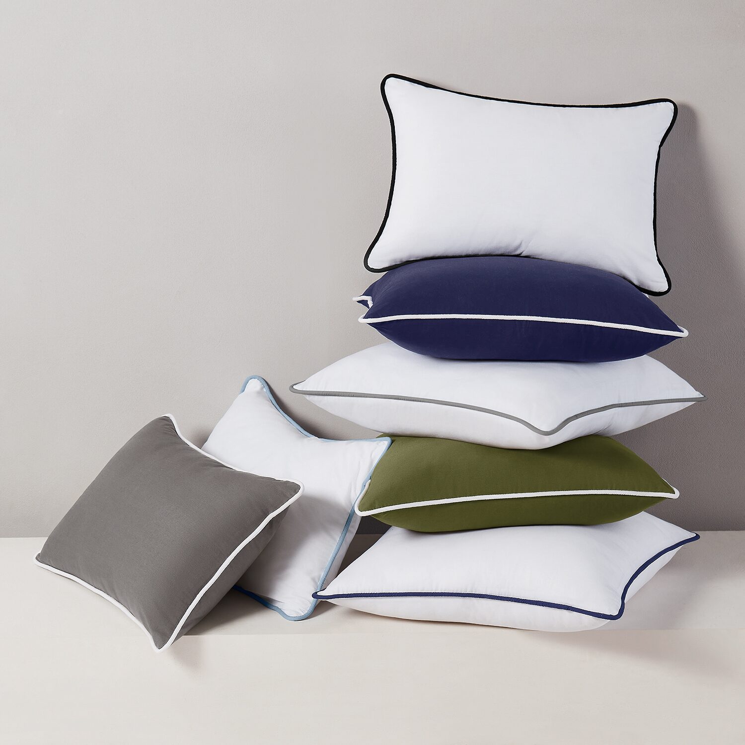 Brooklyn Loom Contrast Piped Solid Rectangular Throw Pillow