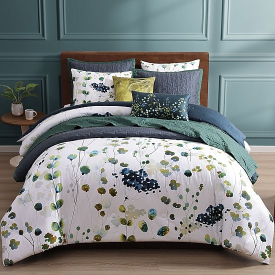 Bebejan 8-pc. Reversible Comforter Set