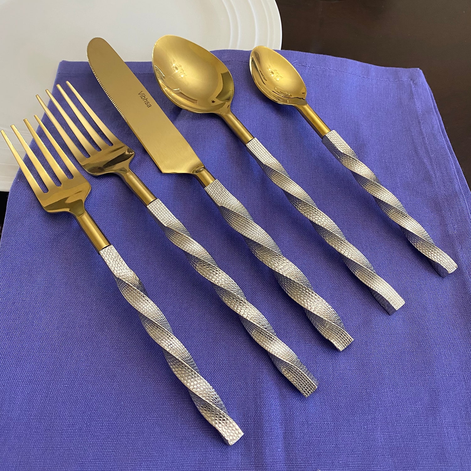 Vibhsa Silver Oranated 20-pc. Flatware Set