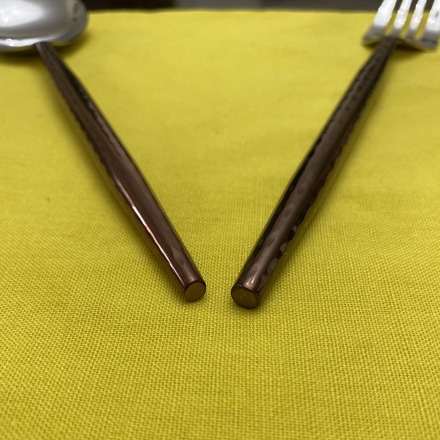 Vibhsa Hammered 20-pc. Flatware Set