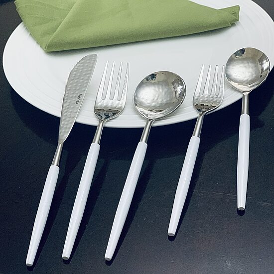 Vibhsa White Hammared 20-pc. Flatware Set