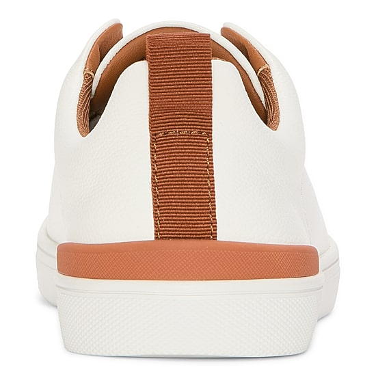 J. Ferrar Mens Ruskin Round Closed Toe Slip-On Shoe