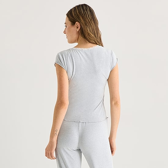 Forever 21 Womens Juniors Square Neck Short Sleeve T-Shirt