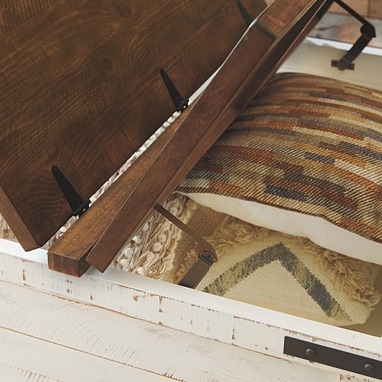 Signature Design by Ashley® Wystfield Lift-Top Coffee Table