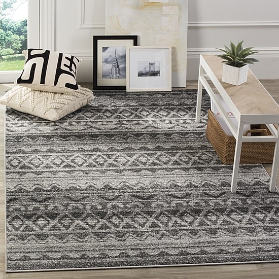 Safavieh Tomas Geometric Area Rug