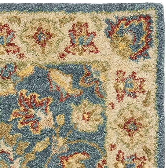 Safavieh Mansel Traditional Area Rug