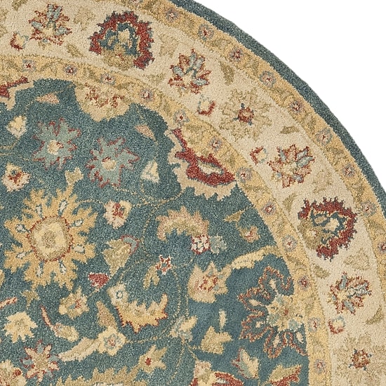 Safavieh Mansel Traditional Area Rug