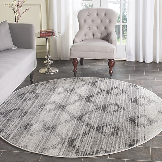 Safavieh Rectangular Runner