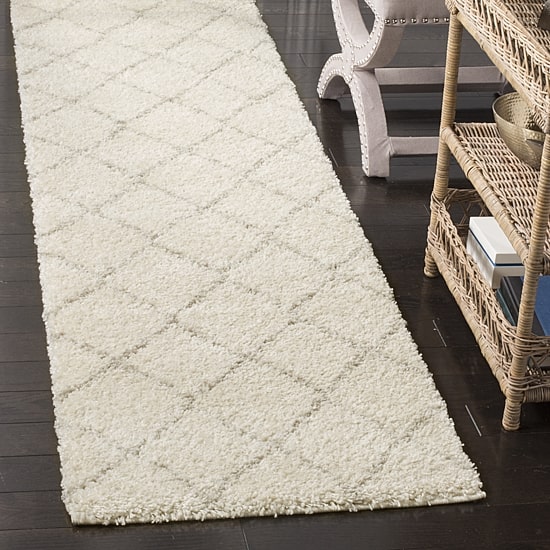 Safavieh Marla Geometric Area Rug