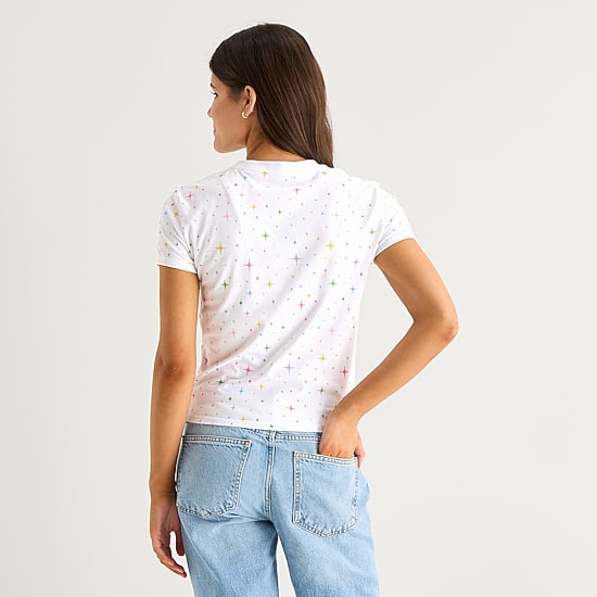 Hello Kitty® And Friends X The Powerpuff Girls™ Juniors Womens Short Sleeve Graphic T-Shirt