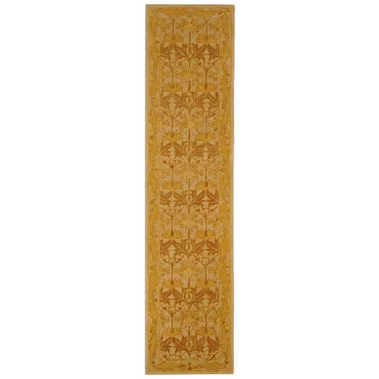 Safavieh Everard Traditional Area Rug