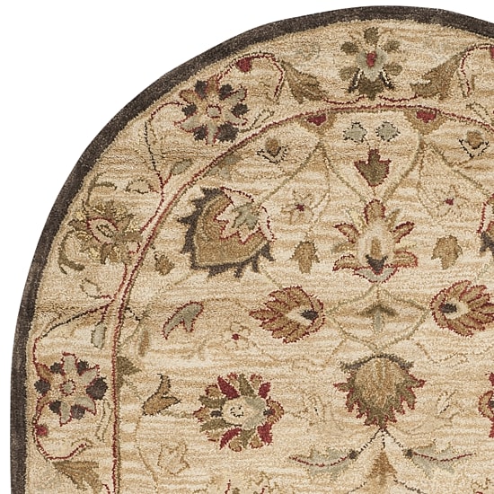 Safavieh Vangel Traditional Area Rug