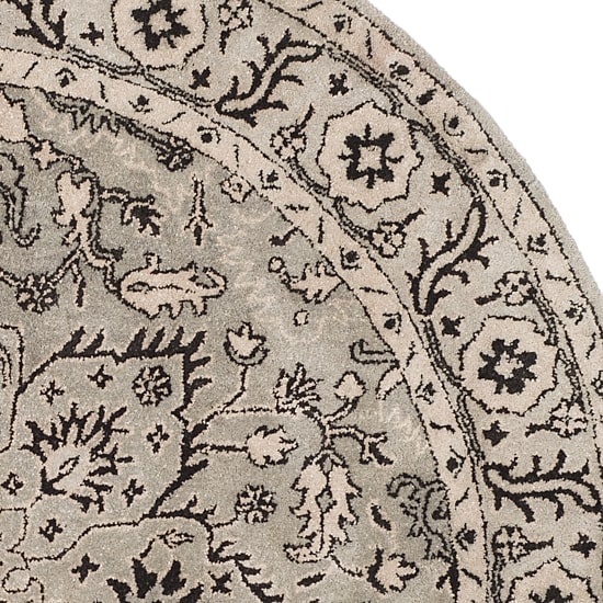 Safavieh Shelton Traditional Area Rug