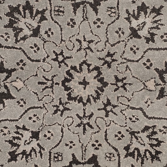 Safavieh Shelton Traditional Area Rug