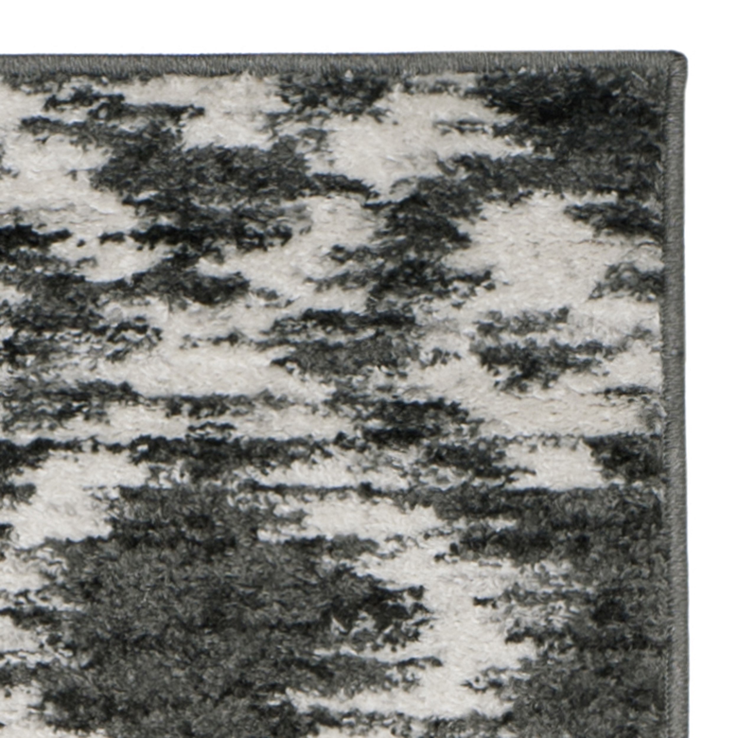 Safavieh Geordie Geometric Area Rug
