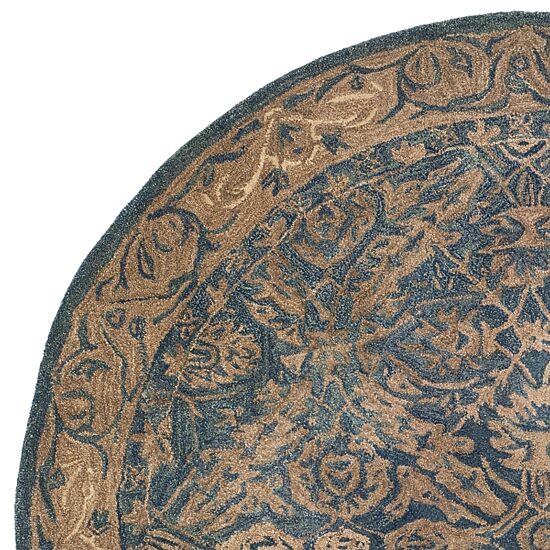 Safavieh Bianca Traditional Area Rug