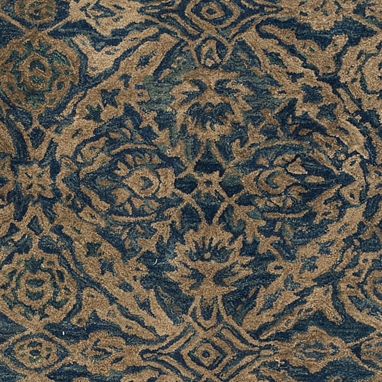 Safavieh Bianca Traditional Area Rug