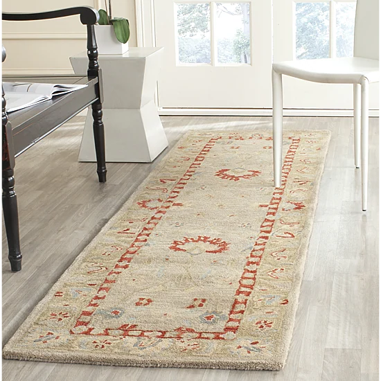 Safavieh Calla Traditional Area Rug