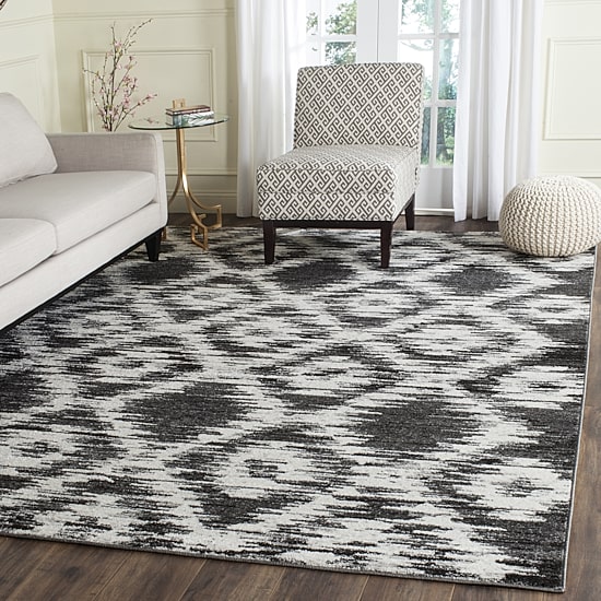 Safavieh Geordie Geometric Area Rug