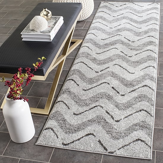 Safavieh Terrance Chevron Area Rug