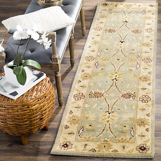 Safavieh Mercia Traditional Area Rug
