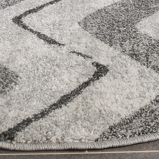 Safavieh Terrance Chevron Area Rug