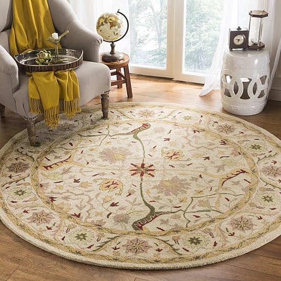 Safavieh Jaime Traditional Area Rug