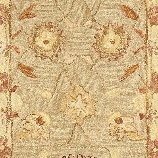 Safavieh Beuregard Traditional Area Rug