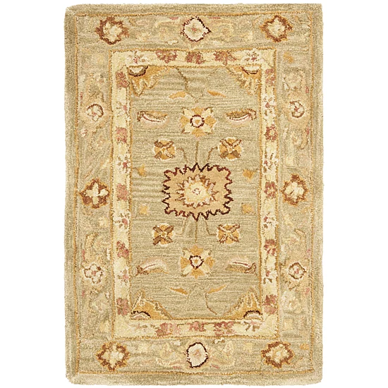 Safavieh Beuregard Traditional Area Rug