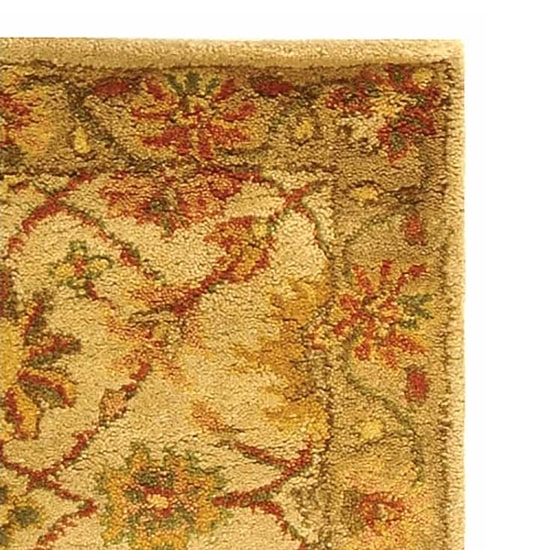 Safavieh Floral Rectangular Accent Rug