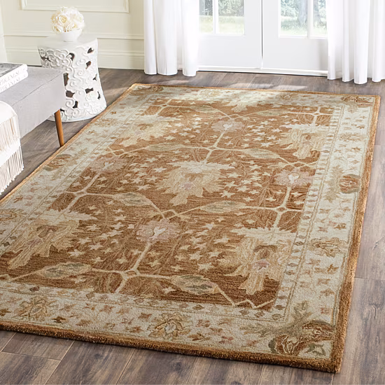 Safavieh Laurel Traditional Area Rug