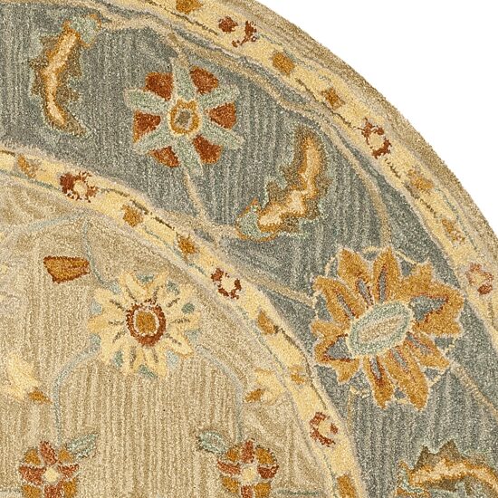 Safavieh Linnet Traditional Area Rug
