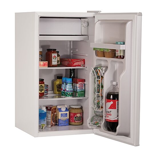 Black+Decker Mini Refrigerator