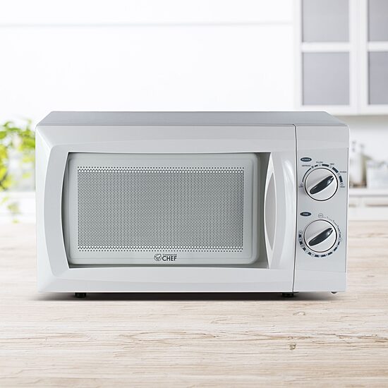 Commercial Chef 0.6-Cu. Ft. Countertop Microwave - White