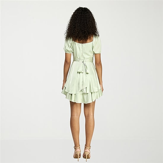 B. Smart Womens Juniors Sweetheart Neck Short Sleeve Puffed Fit + Flare Dress