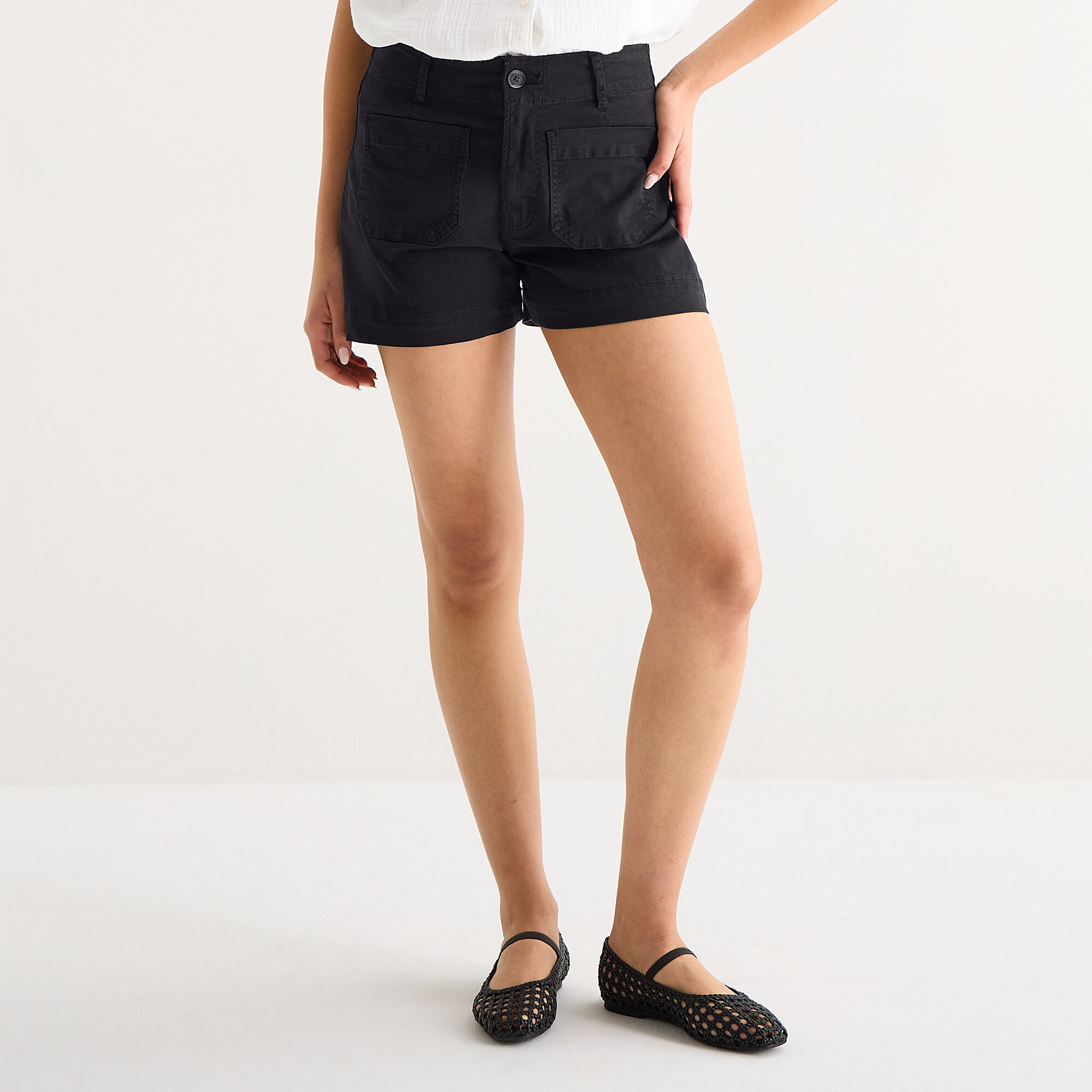 a.n.a Patch Pocket Womens 4" Highest Rise Chino Short