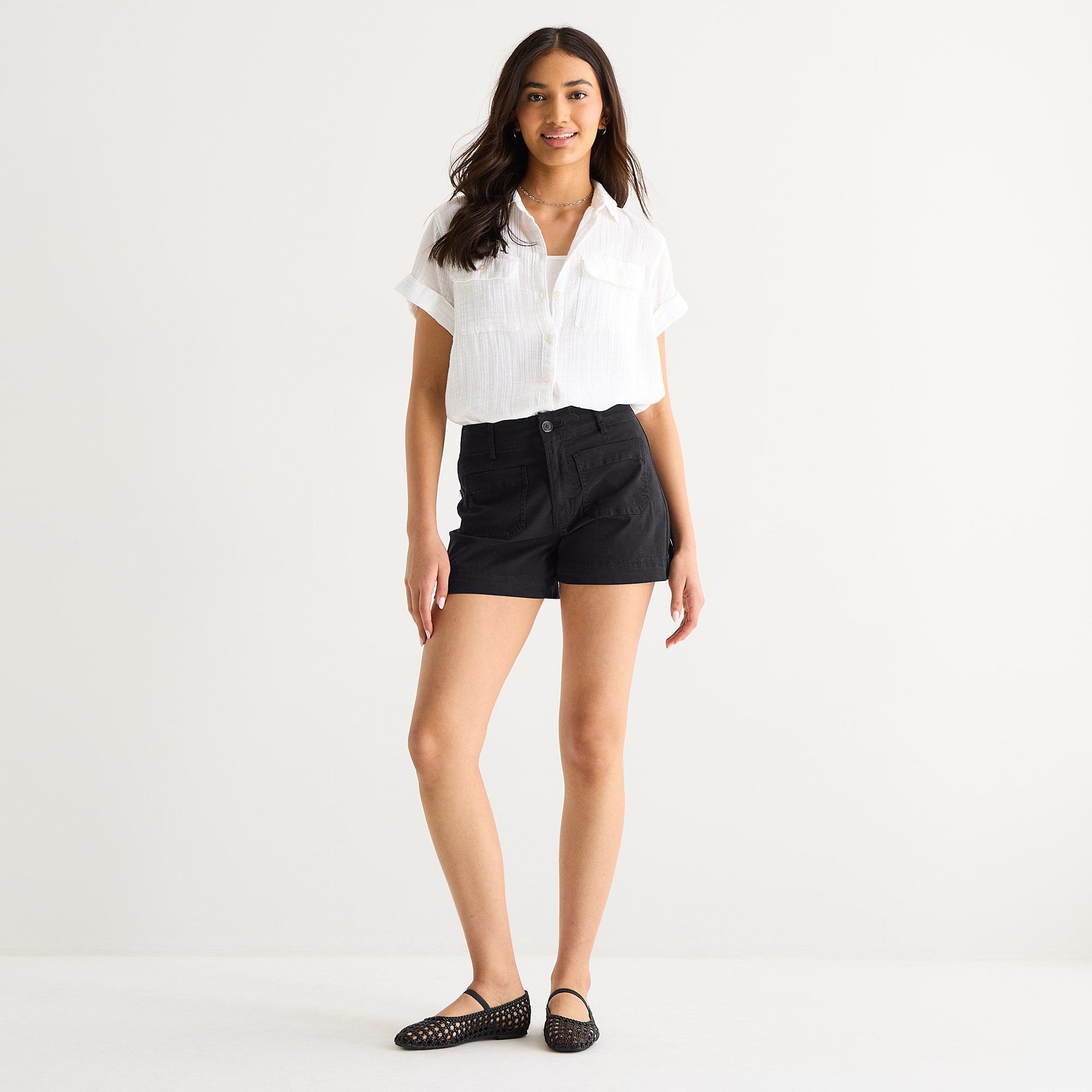 a.n.a Patch Pocket Womens 4" Highest Rise Chino Short