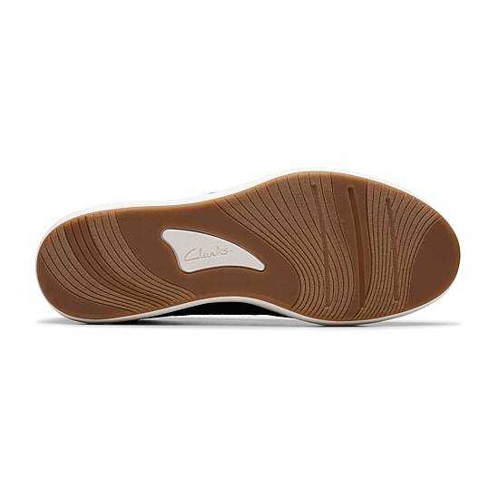 Clarks Cloudsteppers Breezesky Air Womens Round Closed Toe Slip-On Shoe