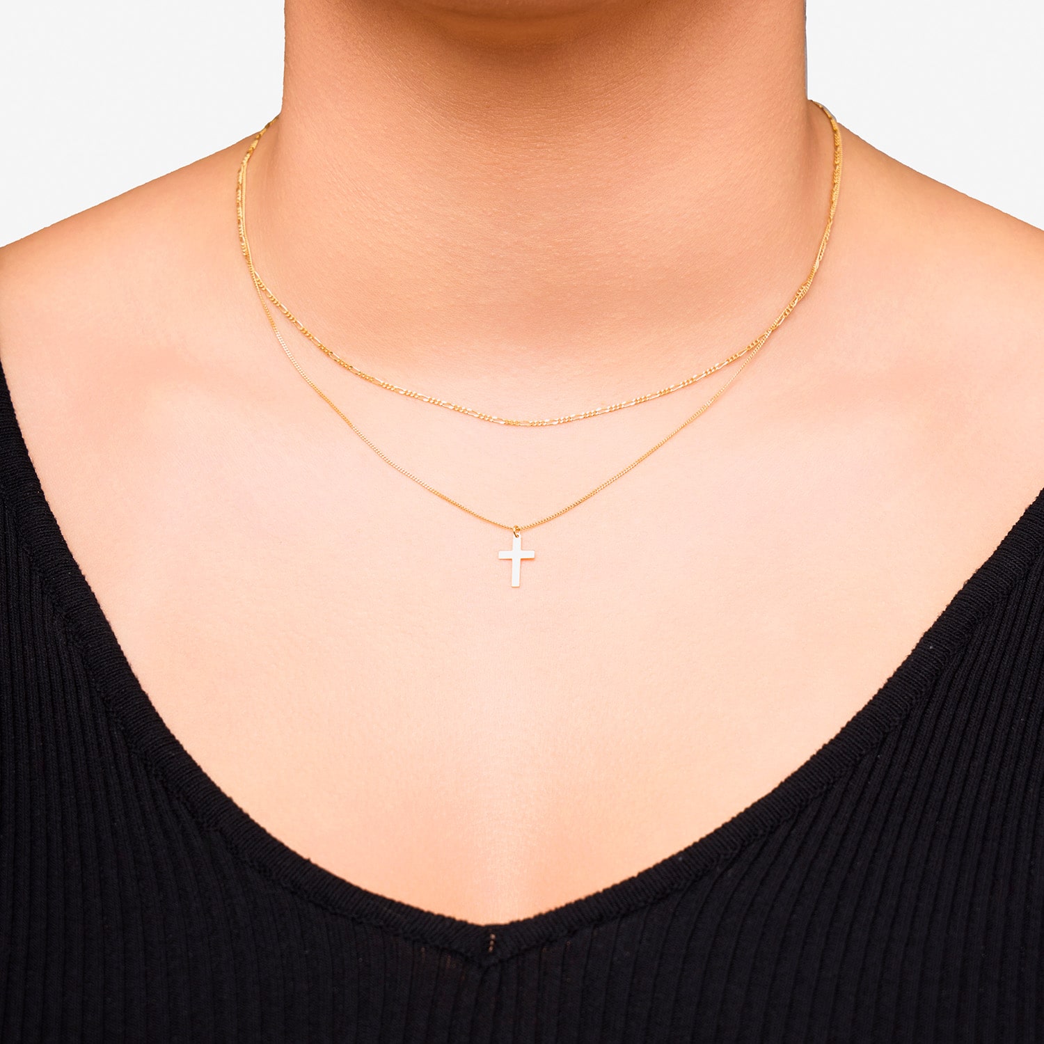 Made in Italy Womens 14K Gold Cross 17 Inch Pendant Necklace