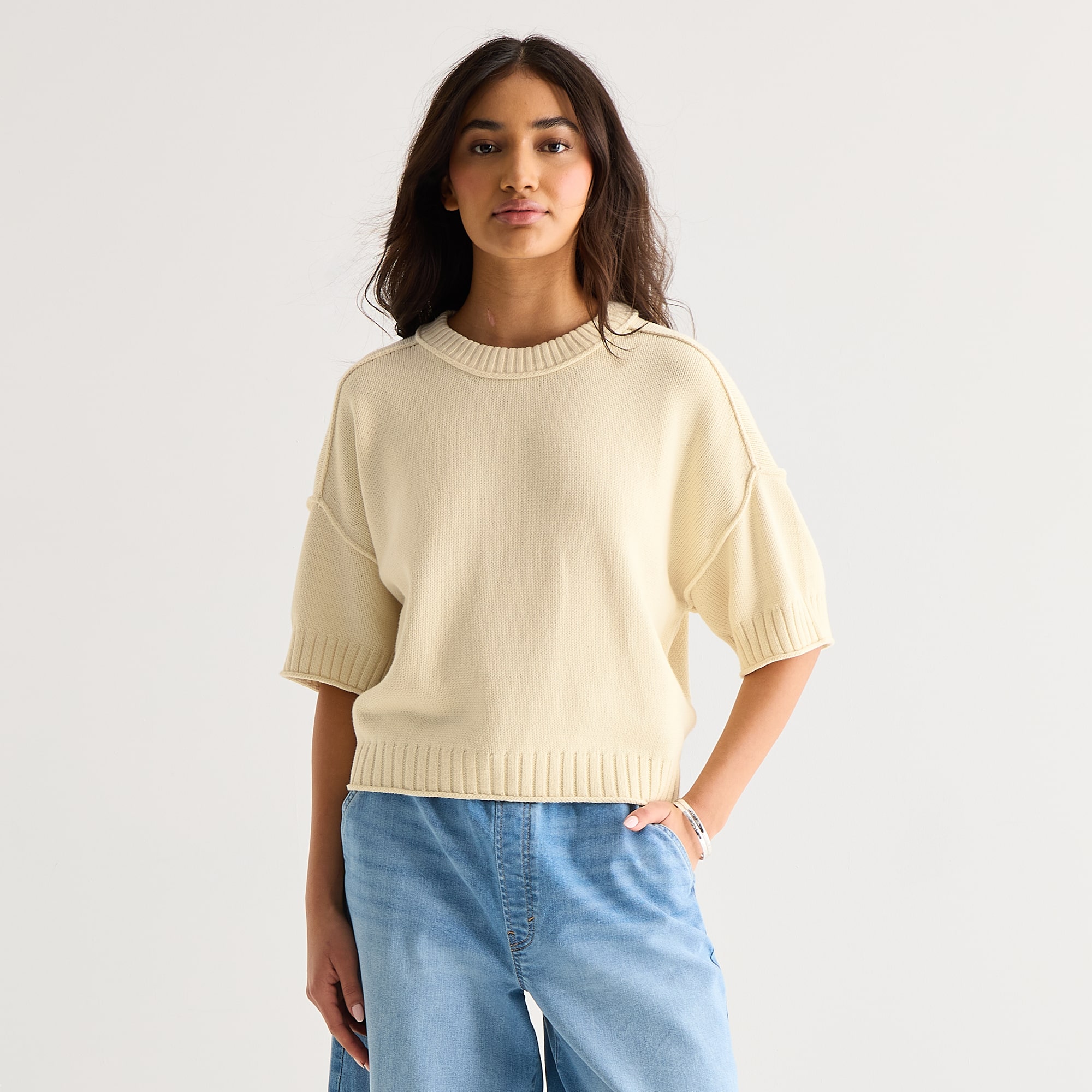 a.n.a Womens Crew Neck Short Sleeve Pullover Sweater