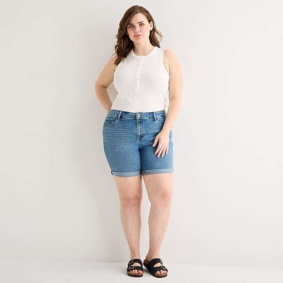 a.n.a Womens Plus High Rise 5" Denim Short