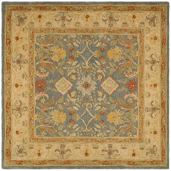 Safavieh Wilfreda Traditional Area Rug