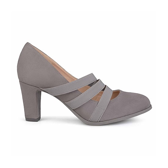 Journee Collection Loren Womens Round Closed Toe Stacked Heel Pumps