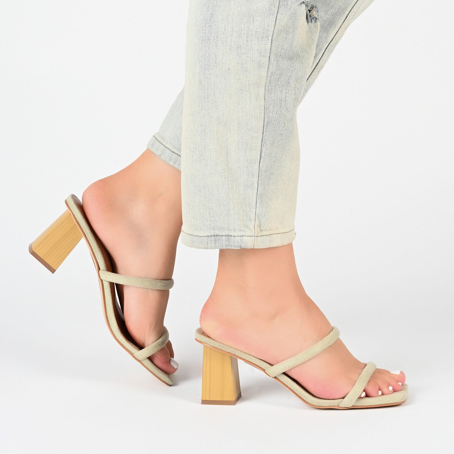 Journee Collection Henrietta Womens Round Open Toe Block Heel Pumps