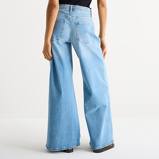 a.n.a Womens High Rise Trouser Jean