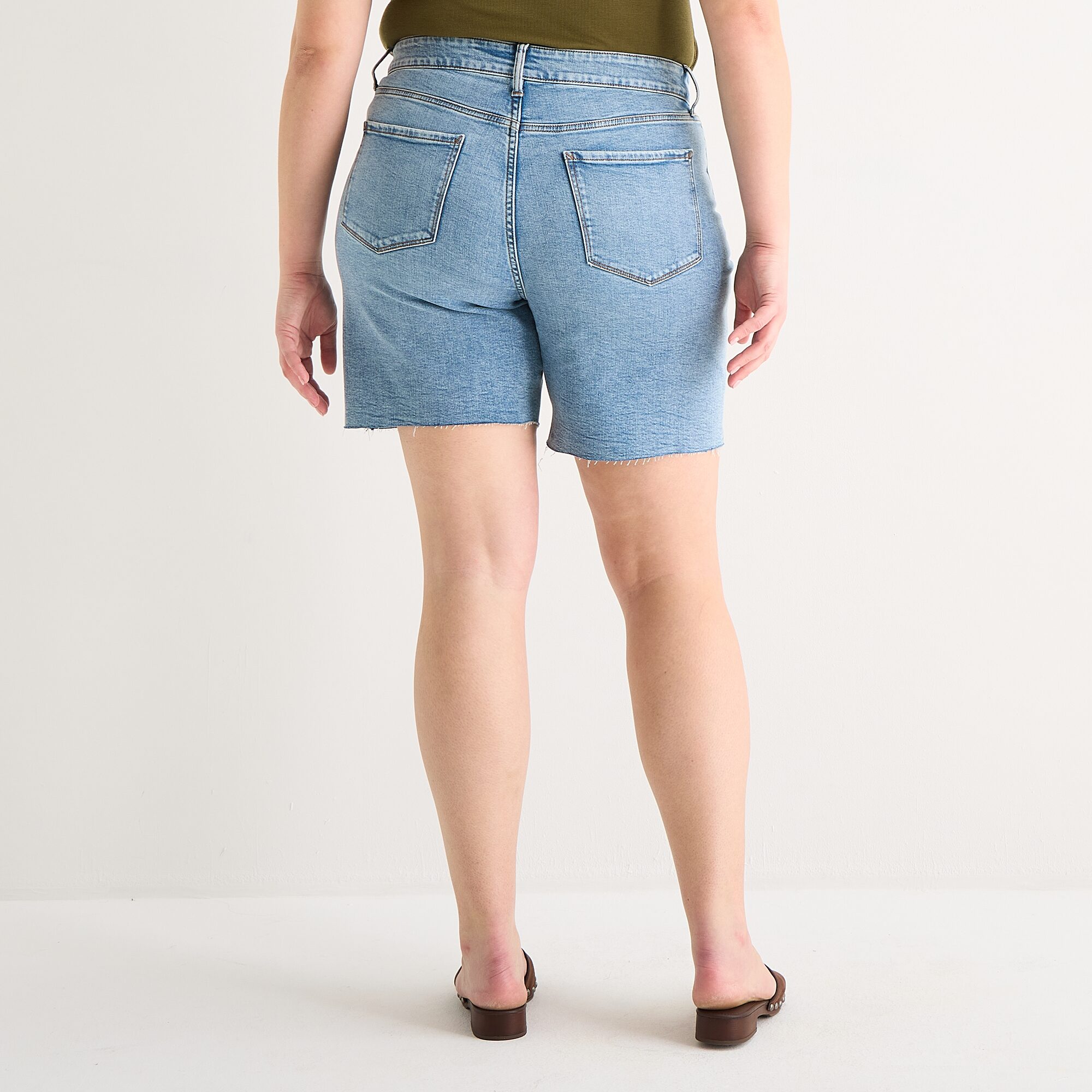 a.n.a Embellished Womens Plus High Rise 5" Denim Short